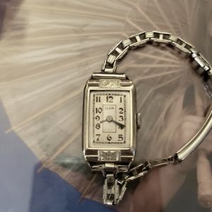 VINTAGE ELGIN WATCH
